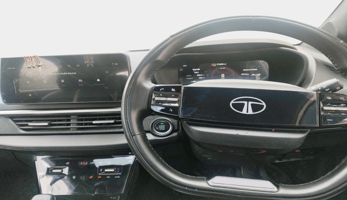 2023 Tata NEXON FEARLESS SUNROOF DUAL TONE 1.2 PETROL, Petrol, Manual, 30,278 km, interior