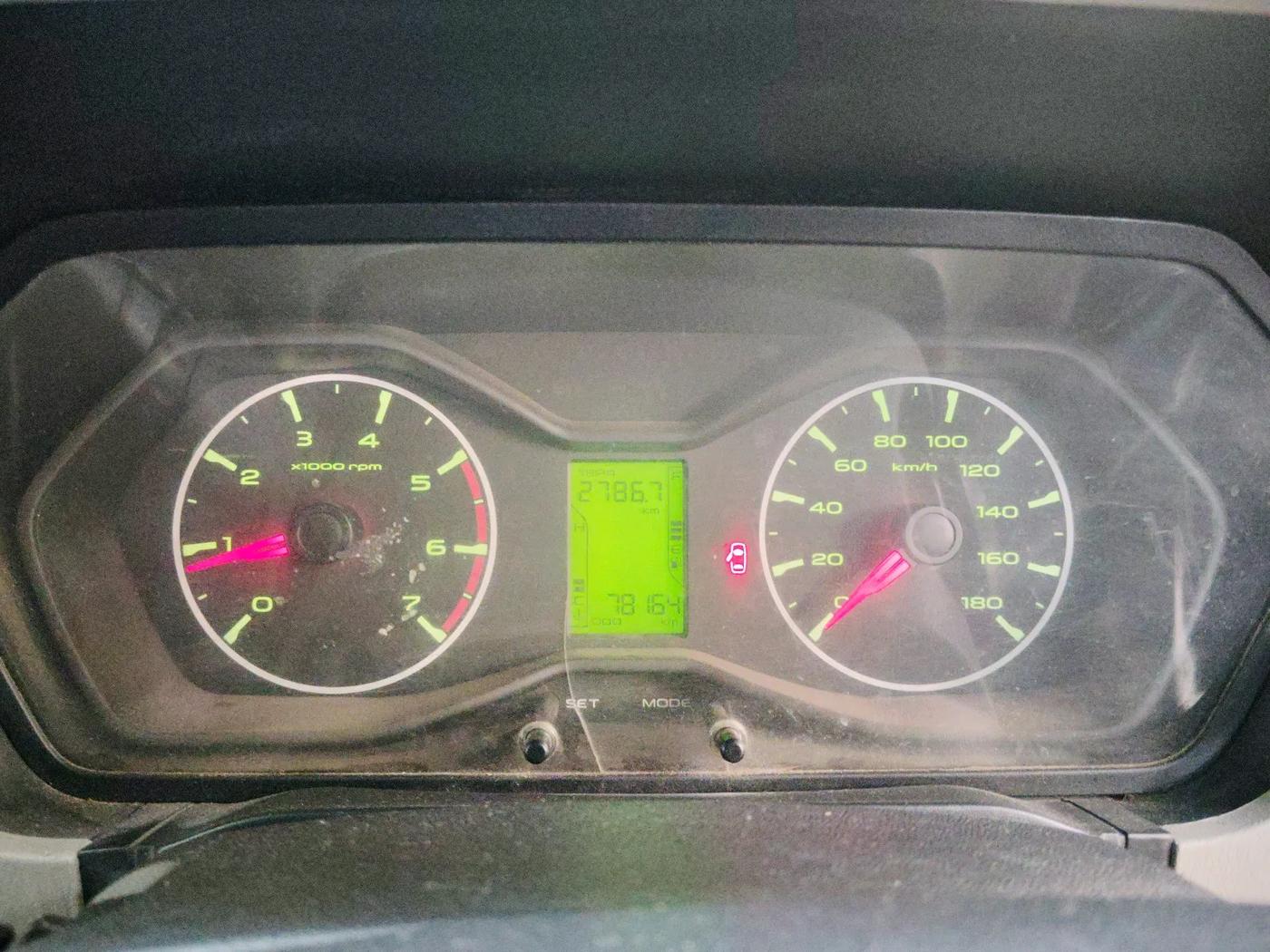 2018 Mahindra Scorpio S7, Diesel, Manual, 78,164 km, interior