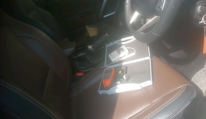 2024 Mahindra SCORPIO-N N Z8 S Petrol AT, Petrol, Automatic, 6,180 km, interior