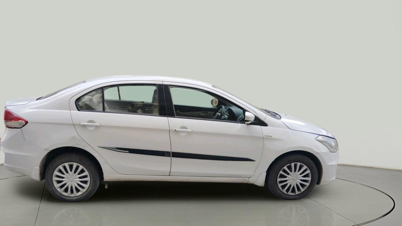 2016 Maruti Ciaz VXI+, Petrol, Manual, 1,24,479 km, exterior