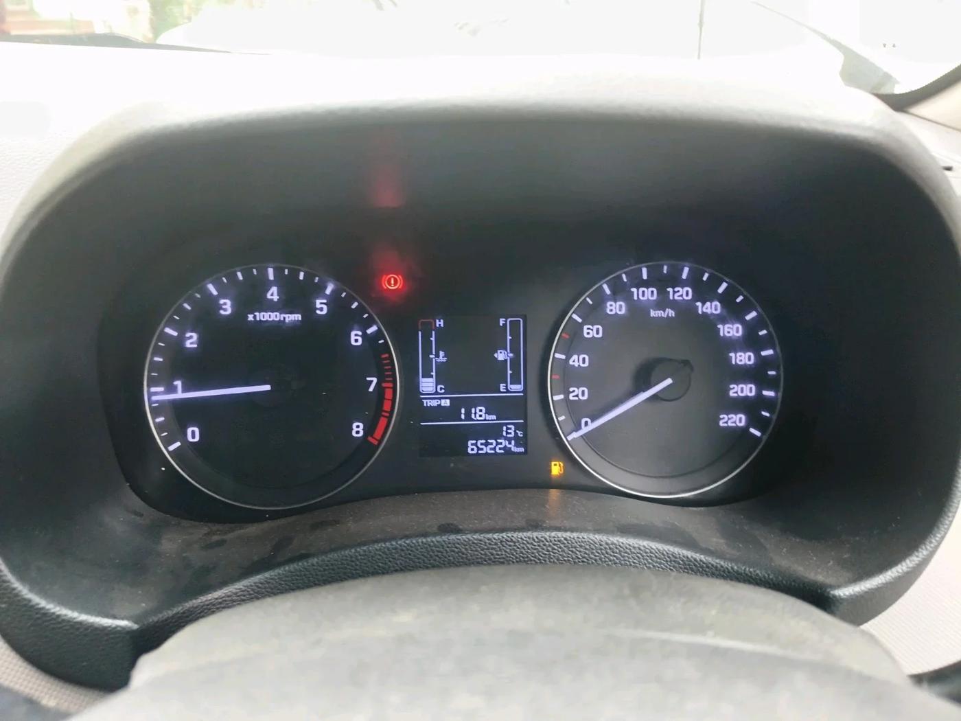 2016 Hyundai Creta E PLUS 1.6 PETROL, CNG, Manual, 65,224 km, interior