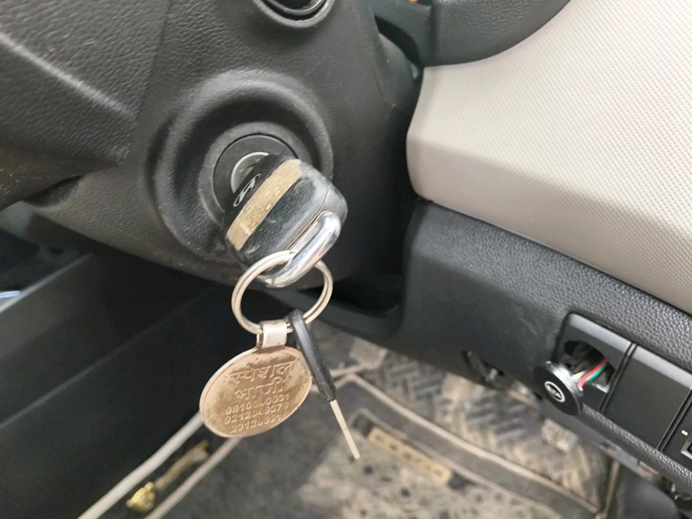 2016 Hyundai Creta E PLUS 1.6 PETROL, CNG, Manual, 65,224 km, interior