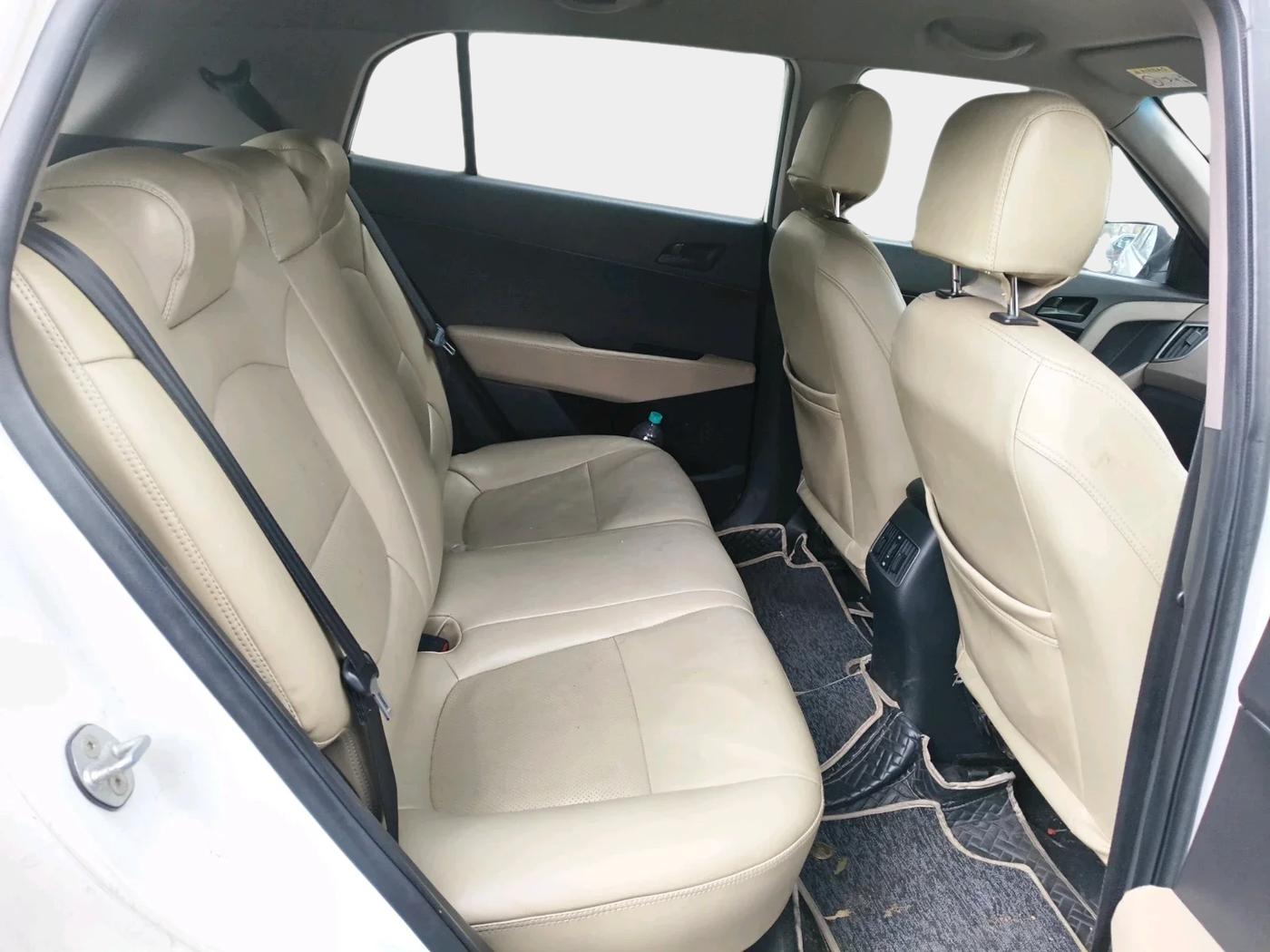 2016 Hyundai Creta E PLUS 1.6 PETROL, CNG, Manual, 65,224 km, interior