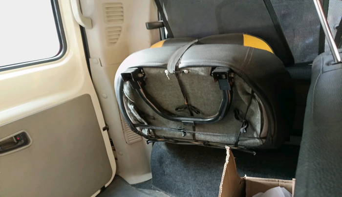 2018 Mahindra Scorpio S5, Diesel, Manual, 96,269 km, interior