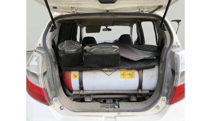 2017 Maruti Alto K10 LXI CNG (AIRBAG), Petrol, Manual, 83,198 km, exterior