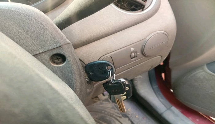 2011 Hyundai i10 MAGNA 1.2, Petrol, Manual, 79,217 km, interior