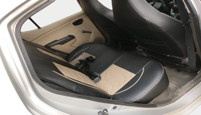 2011 Hyundai i10 ERA 1.1, Petrol, Manual, 96,442 km, interior