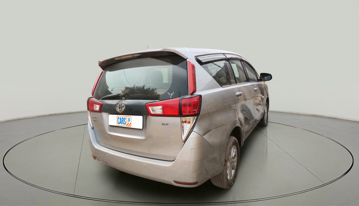 2016 Toyota Innova Crysta 2.4 GX 7 STR, Diesel, Manual, 1,23,065 km, exterior