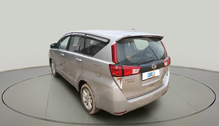 2016 Toyota Innova Crysta 2.4 GX 7 STR, Diesel, Manual, 1,23,065 km, exterior