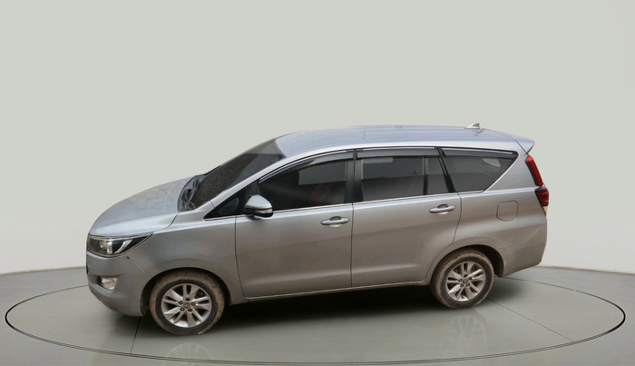 2016 Toyota Innova Crysta 2.4 GX 7 STR, Diesel, Manual, 1,23,065 km, exterior