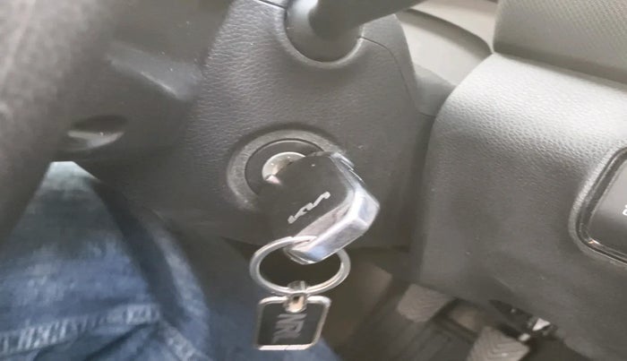 2024 KIA SONET HTK (O) 1.2 Petrol MT, Petrol, Manual, 13,334 km, interior