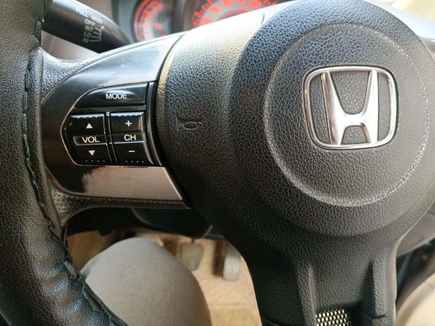 2013 Honda Brio S MT, Petrol, Manual, 78,596 km, interior