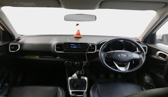 2019 Hyundai VENUE S 1.2, Petrol, Manual, 88,128 km, interior