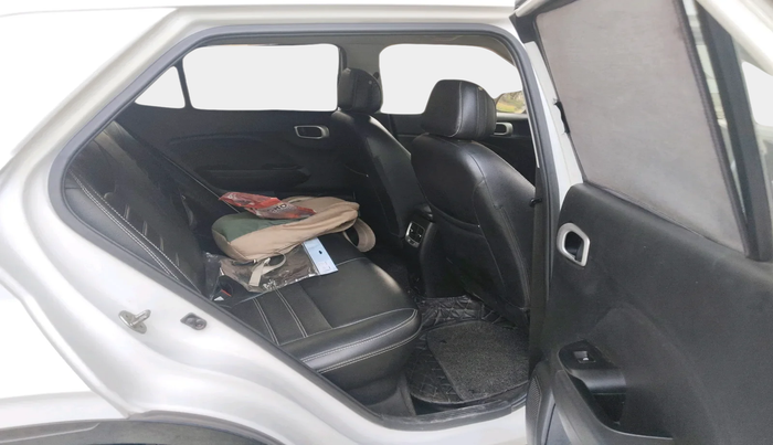 2019 Hyundai VENUE S 1.2, Petrol, Manual, 88,128 km, interior