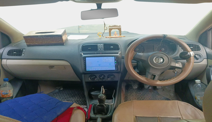 2013 Volkswagen Polo COMFORTLINE 1.2L PETROL, Petrol, Manual, 66,421 km, interior