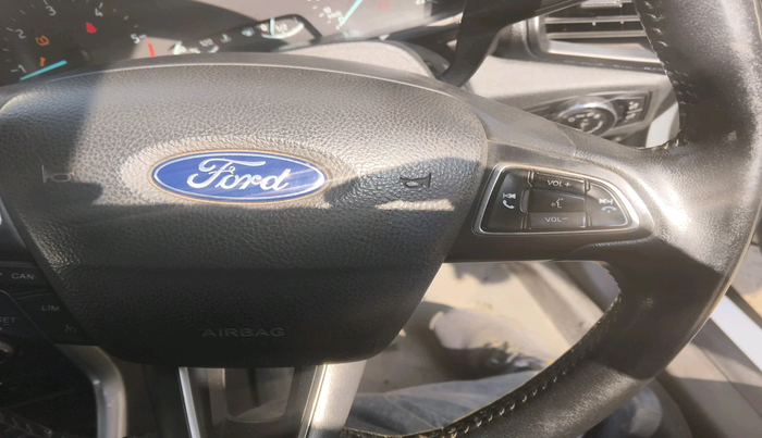 2017 Ford Ecosport TITANIUM 1.5L DIESEL, Diesel, Manual, 2,03,589 km, interior