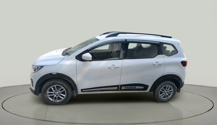 2019 Renault TRIBER RXT, Petrol, Manual, 74,650 km, exterior