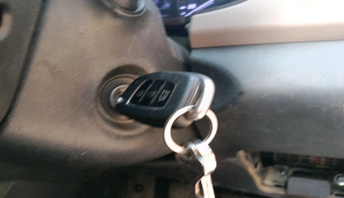 2016 Hyundai Elite i20 MAGNA 1.2, Petrol, Manual, 2,15,973 km, interior