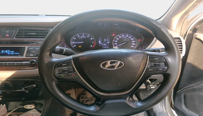 2016 Hyundai Elite i20 MAGNA 1.2, Petrol, Manual, 2,15,973 km, interior