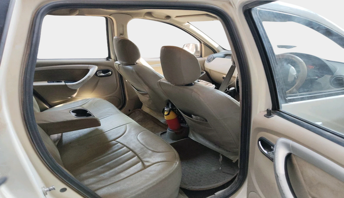 2014 Nissan Terrano XL (P), Petrol, Manual, 1,33,055 km, interior