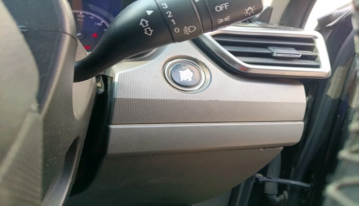 2021 Tata Harrier XT PLUS 2.0L KRYOTEC, Diesel, Manual, 1,56,007 km, interior