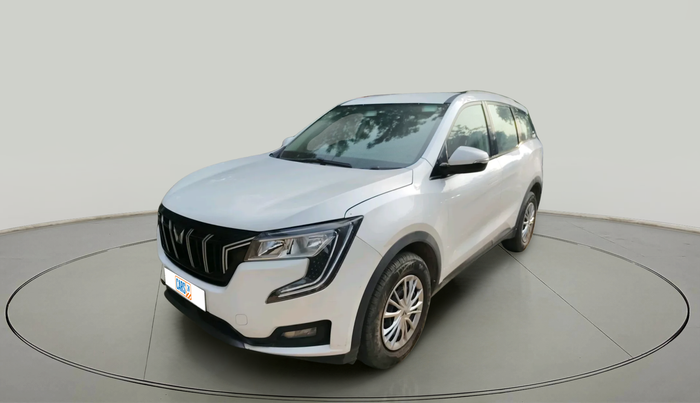 2022 Mahindra XUV700 AX 3 P AT 5 STR, Petrol, Automatic, 15,129 km, exterior