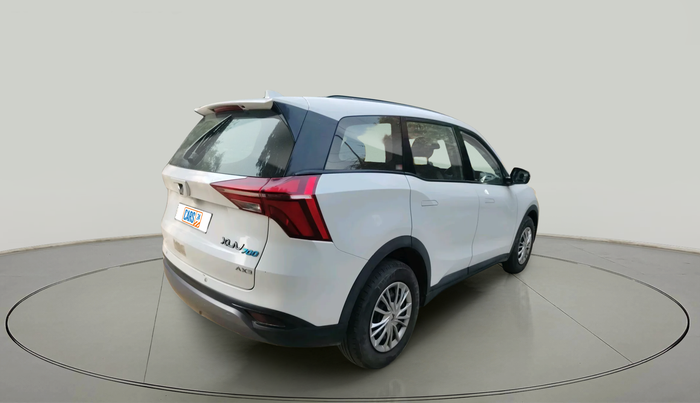 2022 Mahindra XUV700 AX 3 P AT 5 STR, Petrol, Automatic, 15,129 km, exterior