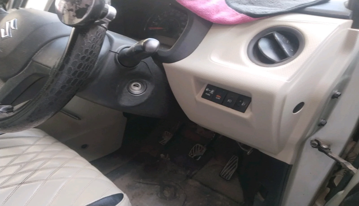 2019 Maruti New Wagon-R LXI CNG 1.0, Petrol, Manual, 2,10,850 km, interior