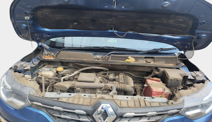 2019 Renault TRIBER RXT, Petrol, Manual, 80,926 km, exterior