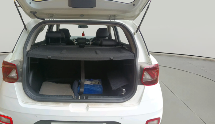 2021 Hyundai VENUE S+ 1.2, Petrol, Manual, 8,656 km, exterior