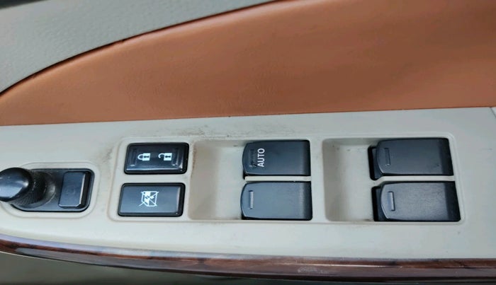 2017 Maruti Dzire ZXI PLUS, Petrol, Manual, 78,012 km, interior