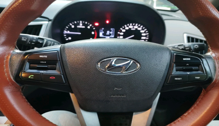 2015 Hyundai Creta SX PLUS AT 1.6 DIESEL, Diesel, Automatic, 1,28,633 km, interior