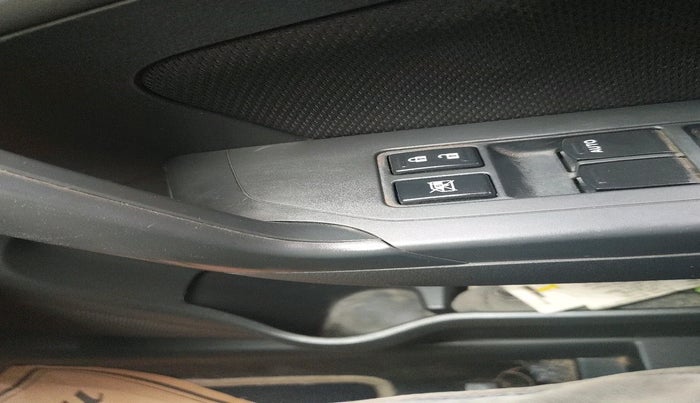 2017 Maruti Vitara Brezza VDI (O), Diesel, Manual, 1,16,783 km, interior