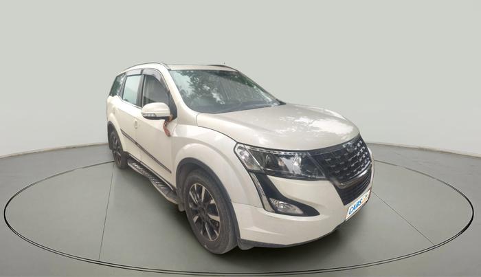 2018 Mahindra XUV500 W11, Diesel, Manual, 69,669 km, exterior