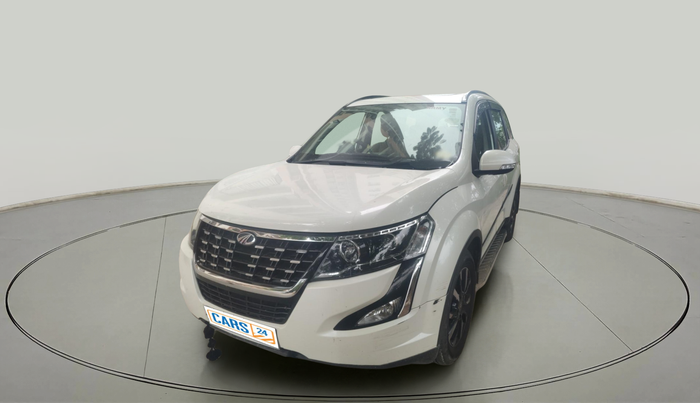 2018 Mahindra XUV500 W11, Diesel, Manual, 69,669 km, exterior