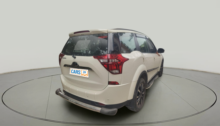 2018 Mahindra XUV500 W11, Diesel, Manual, 69,669 km, exterior