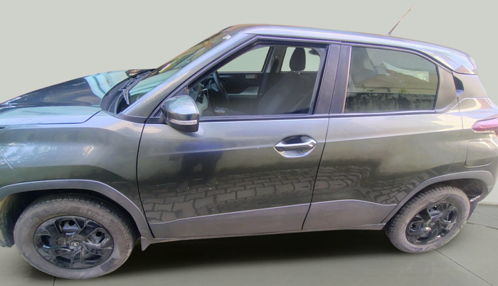 2024 Tata PUNCH ADVENTURE AMT, Petrol, Automatic, 16,249 km, exterior