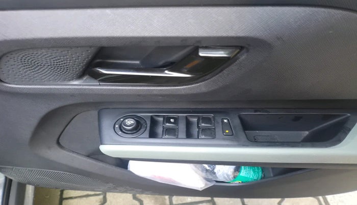 2024 Tata PUNCH ADVENTURE AMT, Petrol, Automatic, 16,249 km, interior