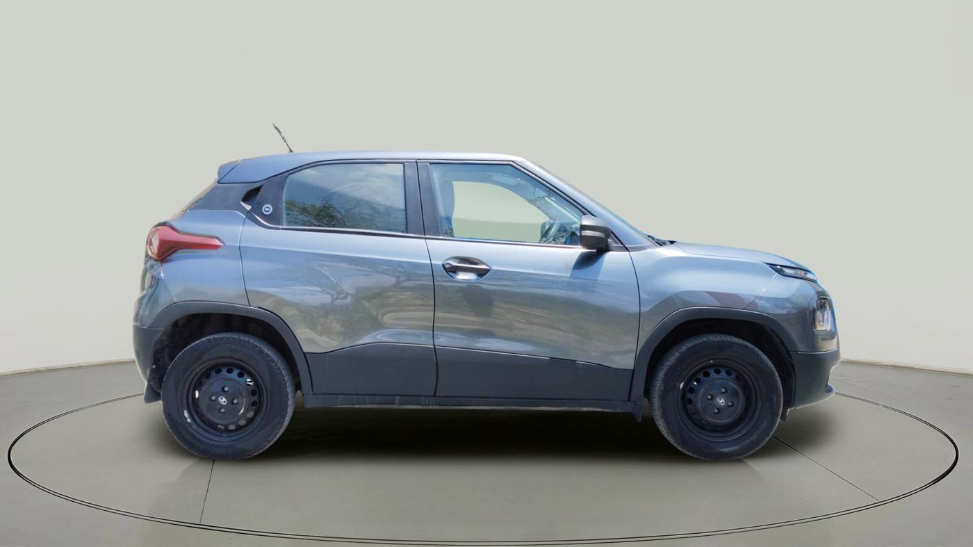 2024 Tata PUNCH PURE MT, Petrol, Manual, 10,655 km, exterior