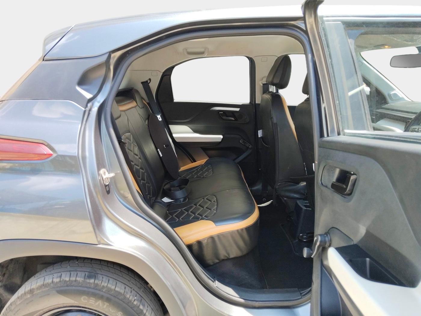 2024 Tata PUNCH PURE MT, Petrol, Manual, 10,655 km, interior