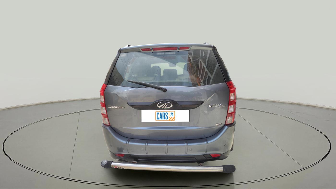 2015 Mahindra XUV500 W6, Diesel, Manual, 1,66,570 km, exterior