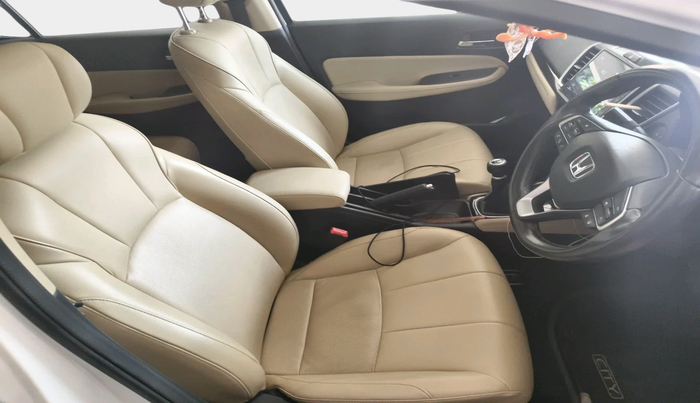 2023 Honda City 1.5L I-VTEC ZX, Petrol, Manual, 16,770 km, interior