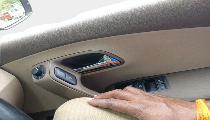 2016 Skoda Rapid 1.5 TDI CR AMBITION PLUS AT, Diesel, Automatic, 1,21,025 km, interior