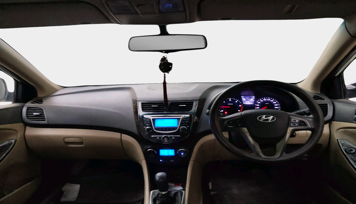 2013 Hyundai Verna FLUIDIC 1.6 CRDI EX, Diesel, Manual, 1,00,868 km, interior