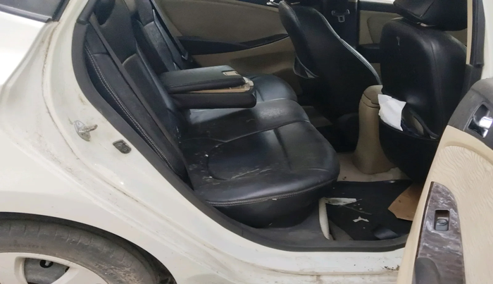 2013 Hyundai Verna FLUIDIC 1.6 CRDI EX, Diesel, Manual, 1,00,868 km, interior