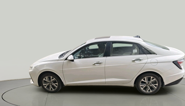 2023 Hyundai Verna  SX 1.5 MPI IVT, Petrol, Automatic, 7,541 km, exterior