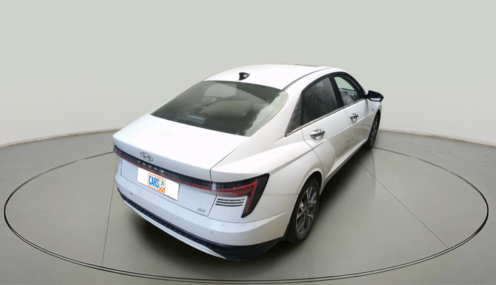 2023 Hyundai Verna  SX 1.5 MPI IVT, Petrol, Automatic, 7,541 km, exterior