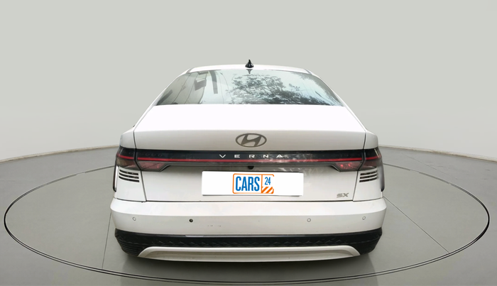 2023 Hyundai Verna  SX 1.5 MPI IVT, Petrol, Automatic, 7,541 km, exterior