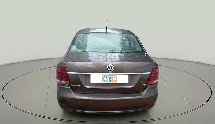 2016 Volkswagen Vento COMFORTLINE 1.5 AT, Diesel, Automatic, 1,24,350 km, exterior