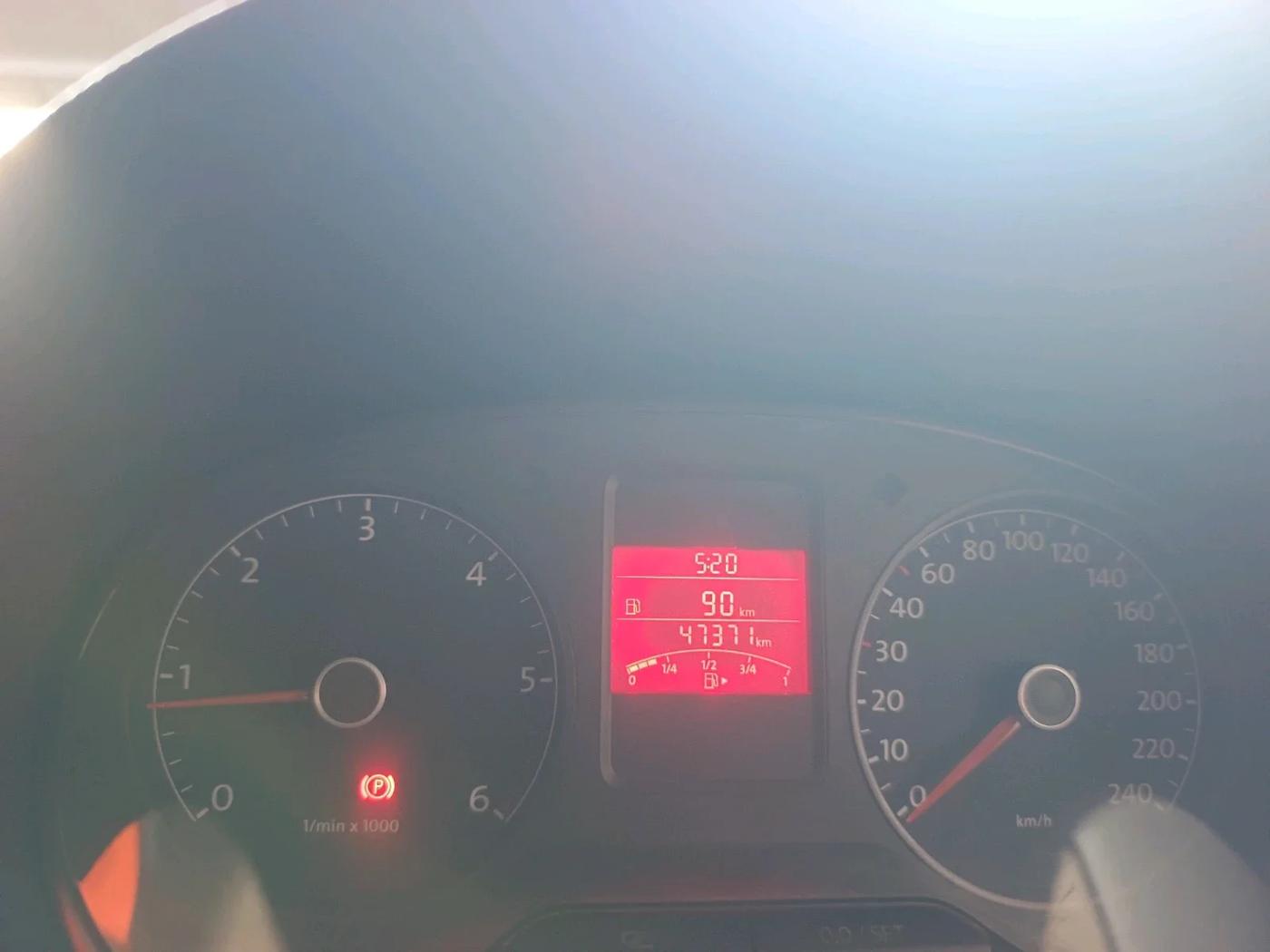 2013 Volkswagen Polo HIGHLINE1.2L, Petrol, Manual, 47,371 km, interior